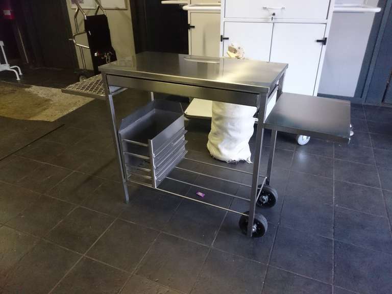 (closed) Custom Made Braai in Stainless Steel with Grid, Coalmaker, Lid & Potjie Hook